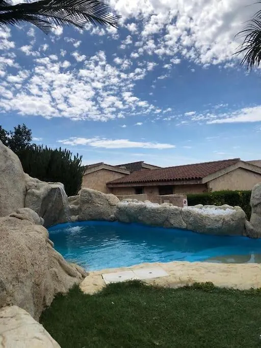 וילאפוצו Villa Matilde 0*,