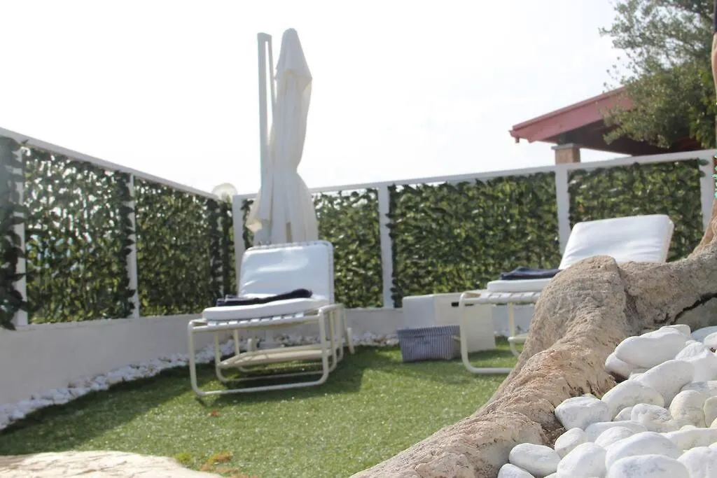 וילאפוצו Villa Matilde 0*,  איטליה